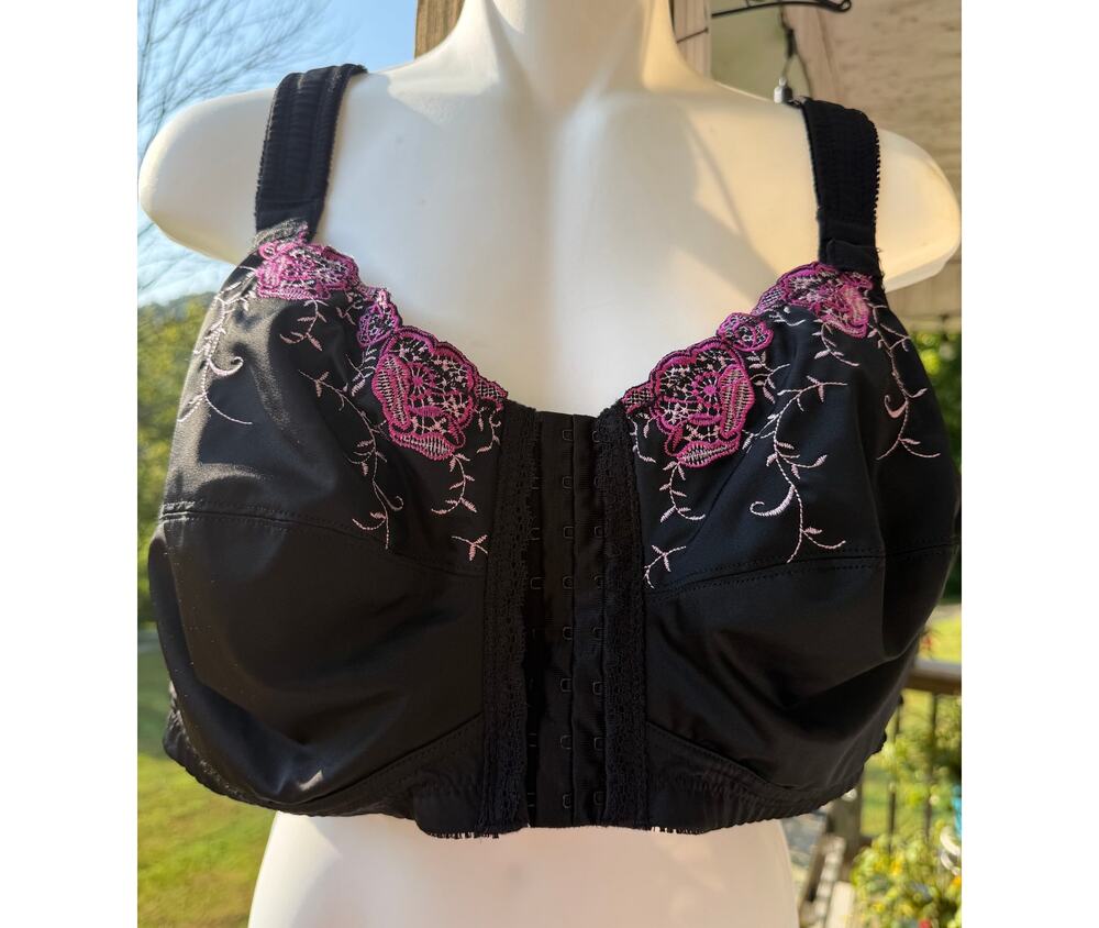 Coquette Comfort Choice Black&Pink Floral Embroidered Posture Bralette Bra 46C